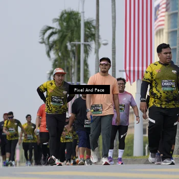 Runner Photo 6546146
