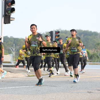 Runner Photo 6546150
