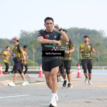 Runner Photo 6546155