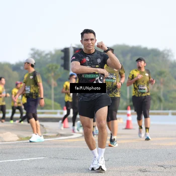 Runner Photo 6546156