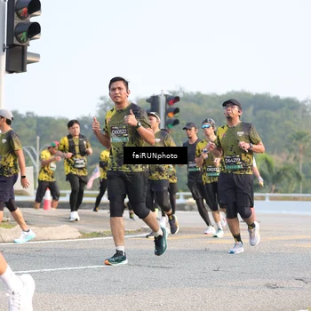 Runner Photo 6546172