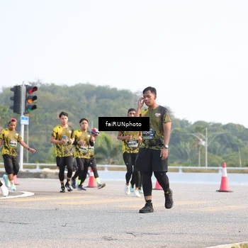 Runner Photo 6546181