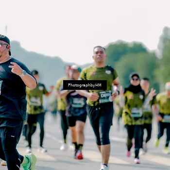 Runner Photo 6546243