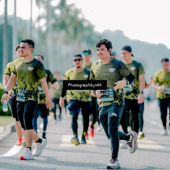 Runner Photo 6546248