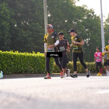 Runner Photo 6546249
