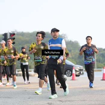 Runner Photo 6546255