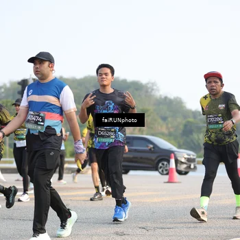 Runner Photo 6546260