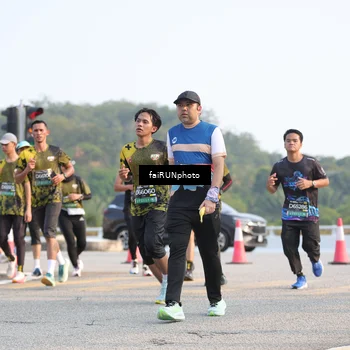Runner Photo 6546261