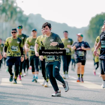 Runner Photo 6546263