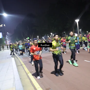 Runner Photo 6546277