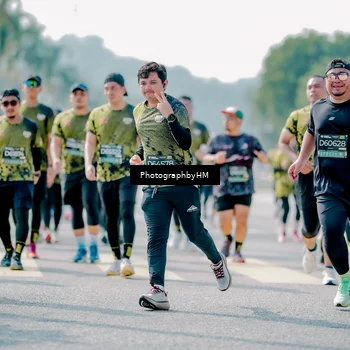 Runner Photo 6546282