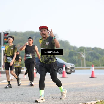 Runner Photo 6546284