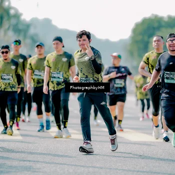Runner Photo 6546286