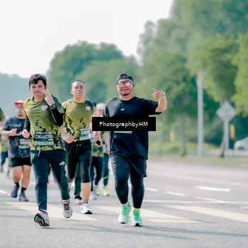 Runner Photo 6546302