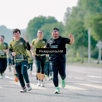 Runner Photo 6546318