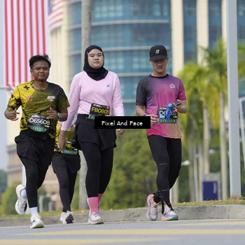 Runner Photo 6546324