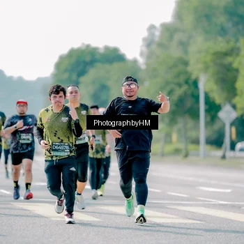 Runner Photo 6546331