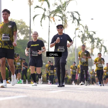 Runner Photo 6546339