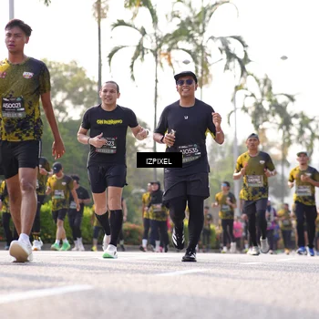 Runner Photo 6546340
