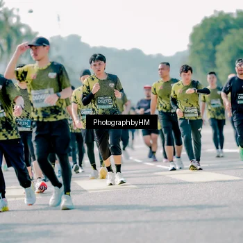 Runner Photo 6546342