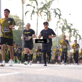 Runner Photo 6546348