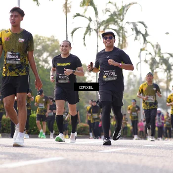 Runner Photo 6546369