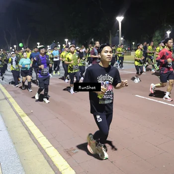 Runner Photo 6546373