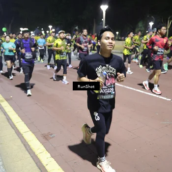 Runner Photo 6546389