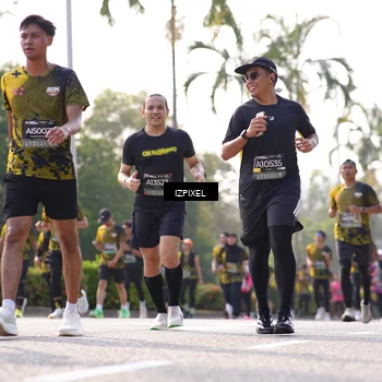 Runner Photo 6546393