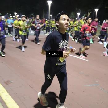 Runner Photo 6546404
