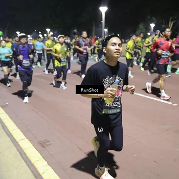 Runner Photo 6546416