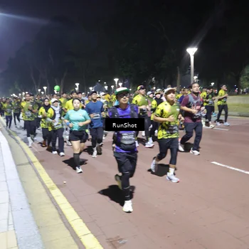 Runner Photo 6546423