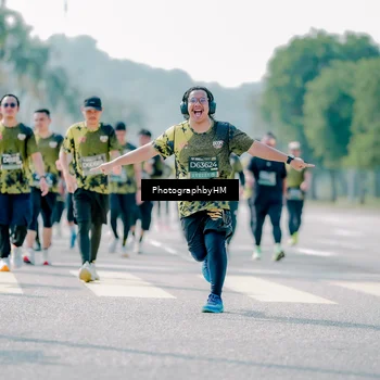 Runner Photo 6546428