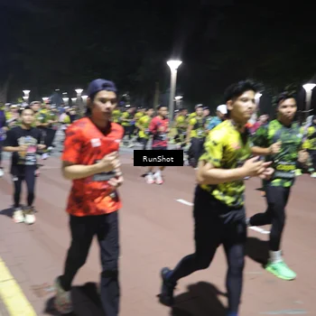 Runner Photo 6546430