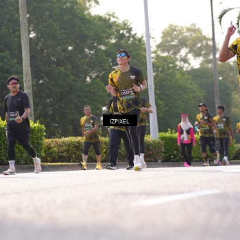 Runner Photo 6546480
