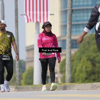Runner Photo 6546490