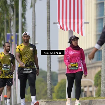 Runner Photo 6546508