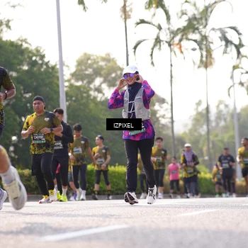 Runner Photo 6546511