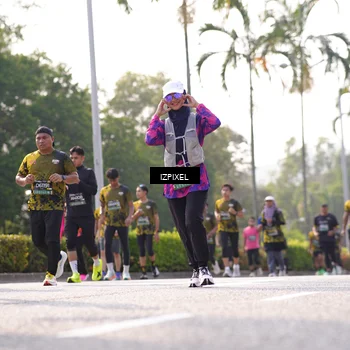 Runner Photo 6546519