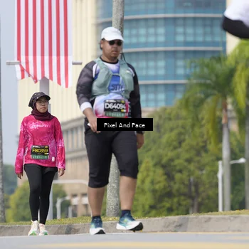 Runner Photo 6546532