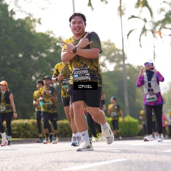 Runner Photo 6546535