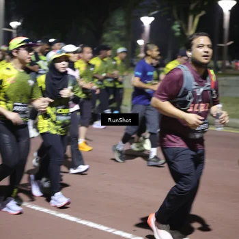 Runner Photo 6546553