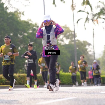Runner Photo 6546566