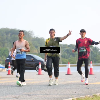 Runner Photo 6546573
