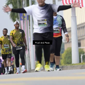 Runner Photo 6546574
