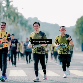 Runner Photo 6546581