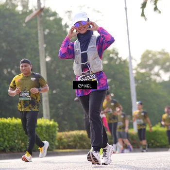 Runner Photo 6546584