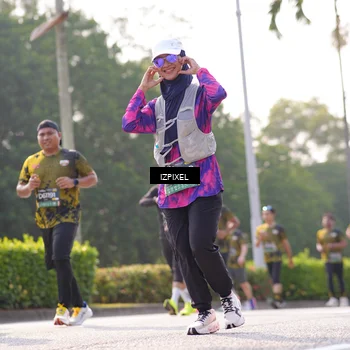 Runner Photo 6546585