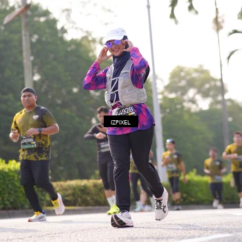Runner Photo 6546586