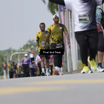 Runner Photo 6546587